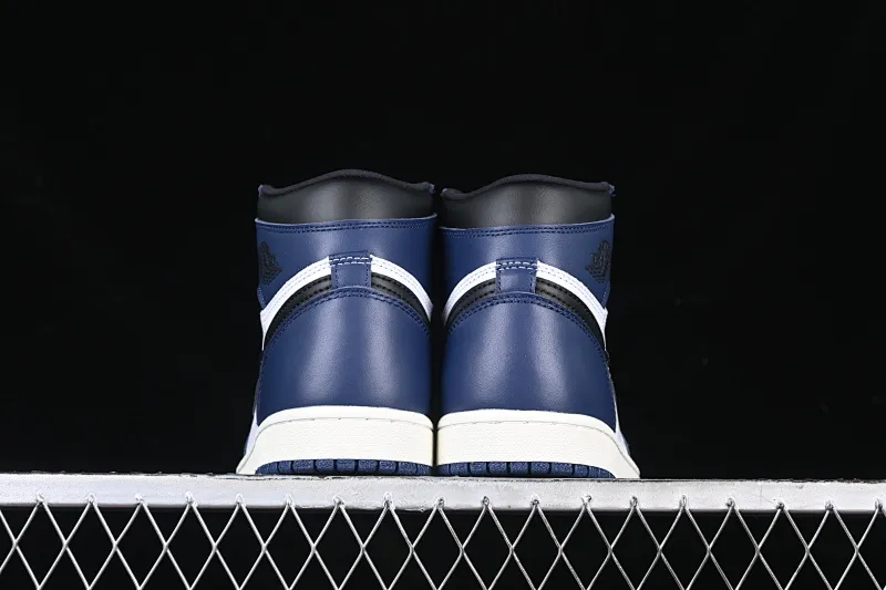 All categories Air Jordan Jordan series basketball shoes Air Jordan 1 High Air Jordan 1 High OG "Midnight Navy" AJ1 Joe 1 Midnight Navy DZ5485-401